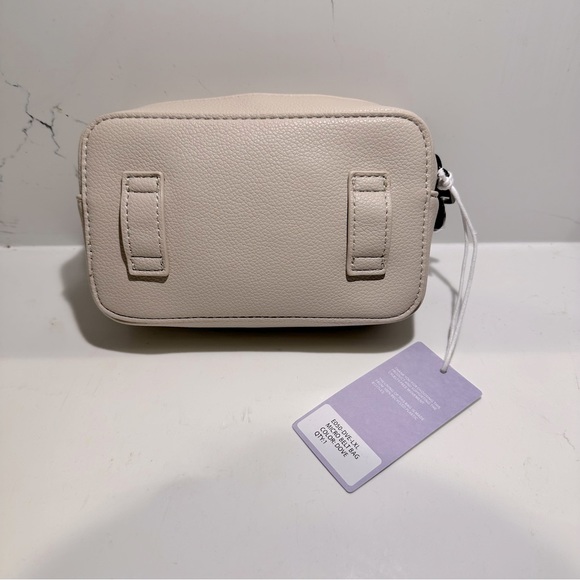 Jilly Box x ELA Micro Belt Bag with L/XL Strap - Spring 2023 Box - Picture 7 of 9
